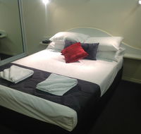 Parkside Motel  Licensed Restaurant - Accommodation QLD