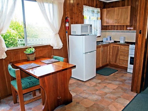 Pine Valley Apartments - Accommodation QLD 3