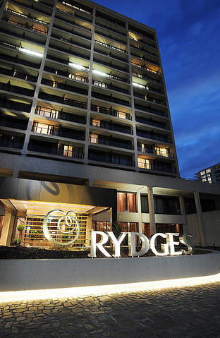 QT Canberra - Accommodation QLD 1