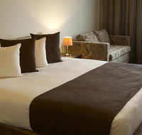 Quality Hotel Tabcorp Park - Accommodation QLD