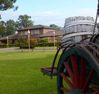 Quality Inn Carriage House - Accommodation QLD