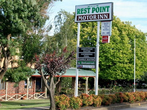 Rest Point Motor Inn And Hereford Steakhouse - Accommodation QLD 1