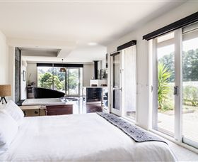 Polperro Winery Luxury Accommodation - Accommodation QLD 1