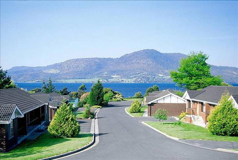 Riverfront Motel & Villas - Accommodation QLD 1