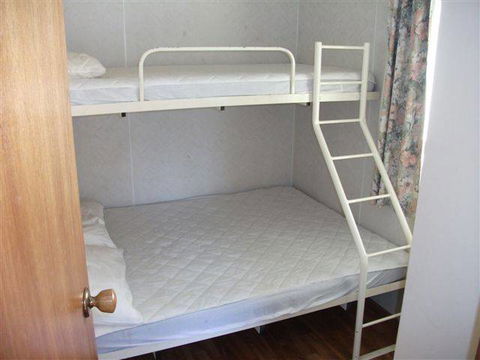 Riverview Caravan Park - Accommodation QLD 3