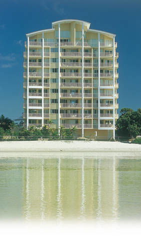 Riviere On Golden Beach - Accommodation QLD 3