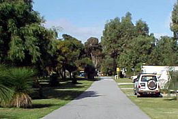Rockingham Holiday Village - Accommodation QLD 4