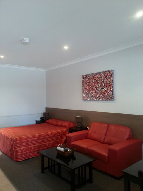 Roma Inland Motor Inn - Accommodation QLD 2
