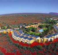 Sails in the Desert Hotel - Accommodation QLD