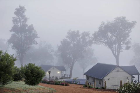 Scarlet Woods Chalet - Accommodation QLD 1