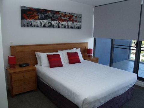 Sevan Apartments Forster - Accommodation QLD 3