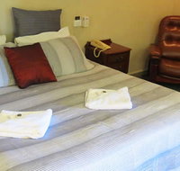 Sisleys Motel - Accommodation QLD