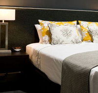 Springfield Lakes Hotel - Accommodation QLD