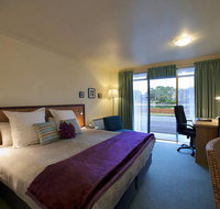 The Waterfront Wynyard - Accommodation QLD