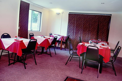 Townview Motel - Accommodation QLD 6