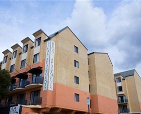 Regal Apartments - Accommodation QLD 2