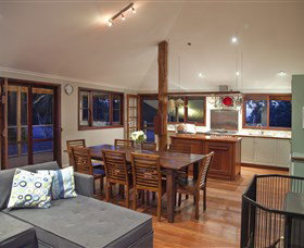 Wildwood Valley Cottages And Cooking School - Accommodation QLD 1
