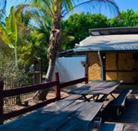 Lazy Lizard Caravan Park - Accommodation QLD