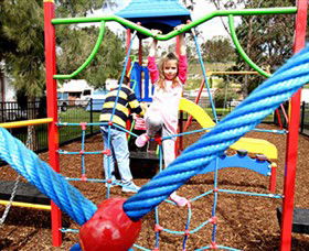 Geelong Riverview Tourist Park BIG4 - Aspen Parks - Accommodation QLD 4