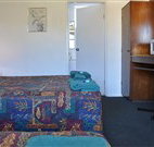 Adrian Motel - Forbes - Accommodation QLD