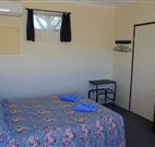 Bluey Motel - Lightning Ridge - Accommodation QLD