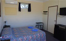 Bluey Motel - Lightning Ridge - Accommodation QLD 0