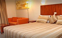 Euston Club Motel - Euston - Accommodation QLD 1