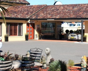 Quality Inn Country Plaza Queanbeyan - Queanbeyan - Accommodation QLD 0