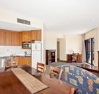 Quality Suites Boulevard on Beaumont - Hamilton - Accommodation QLD