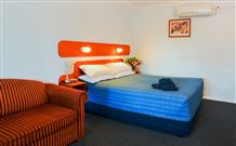 Rest Point Motor Inn And Hereford Steakhouse - Glen Innes - Accommodation QLD 2