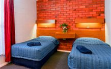 Rest Point Motor Inn And Hereford Steakhouse - Glen Innes - Accommodation QLD 6