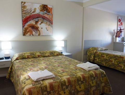 Mia Motel - Accommodation QLD 4