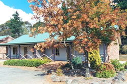 Federation Gardens Lodge - Accommodation QLD 0