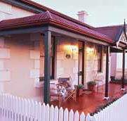 Eliza Cottage - Accommodation QLD
