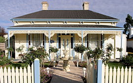 Carrington House - Accommodation QLD 0