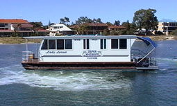 Dolphin Houseboat Holidays - Accommodation QLD 0
