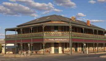 The Imperial Fine Accommodation - Accommodation QLD 0