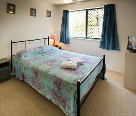 Lindomare Apartments - Accommodation QLD 3
