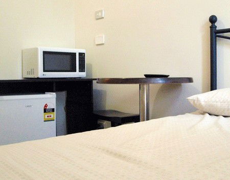 Lamrock Lodge - Accommodation QLD 3