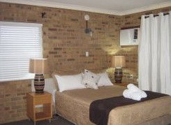 Myall River Palms Motor Inn - Accommodation QLD 3