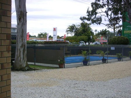 Chaparral Motel - Accommodation QLD 5