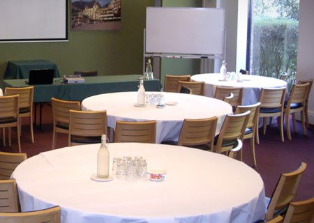 Best Western The Tudor Box Hill - Accommodation QLD 2