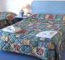 Harbour Royal Motel - Accommodation QLD 2