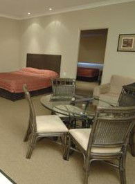 Best Western Bungil Creek Motel - Accommodation QLD 4