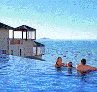 Pinnacles Resort and Spa - Accommodation QLD