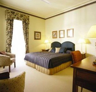 Royal Exchange Hotel - Accommodation QLD 2