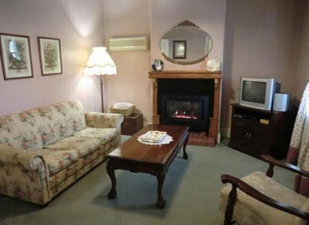 Eliza Cottage - Accommodation QLD 1