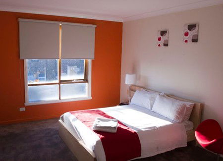 Coffee Palace Backpackers - Accommodation QLD 3