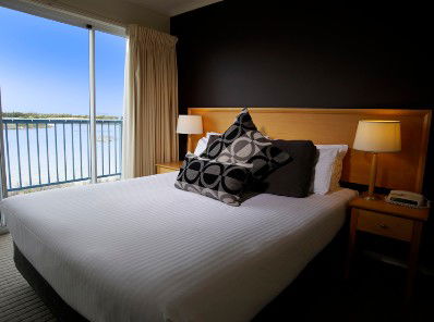 Quest Williamstown North - Accommodation QLD 4