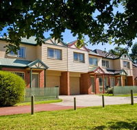 Monash Terrace Apartments - Accommodation QLD